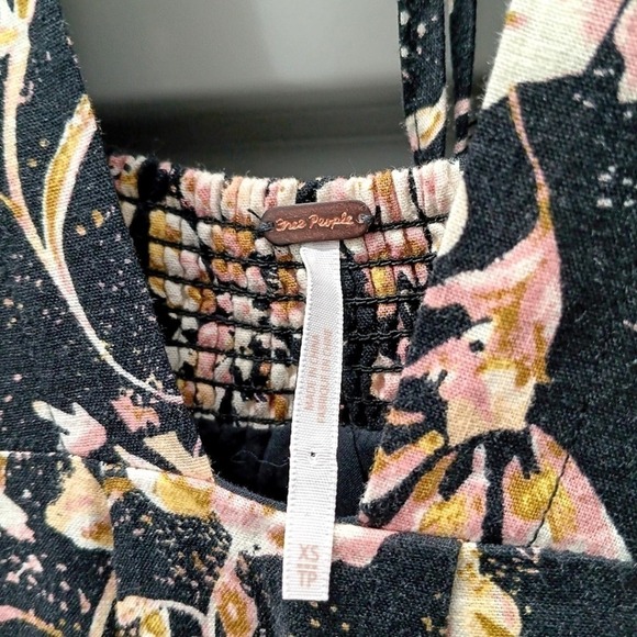 Free People Melia Linen Blend Black Floral Print Swing Mini Dress Size XS - Picture 4 of 6
